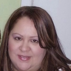 Meet your Posher, Yolanda